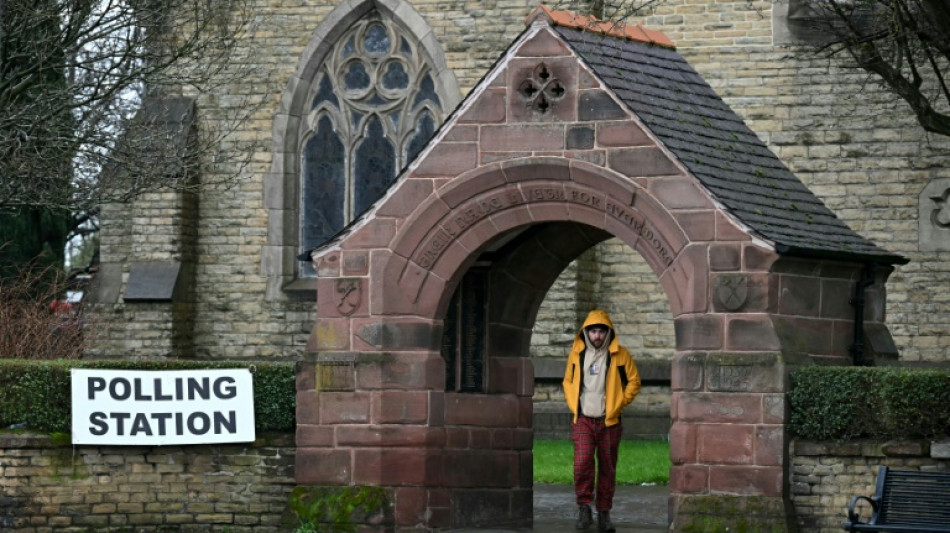 UK Labour party fights hard right, leftists in traditional stronghold