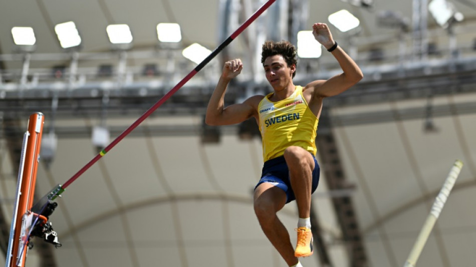 Duplantis cumple el tr&aacute;mite y avanza a la final mundial de garrocha