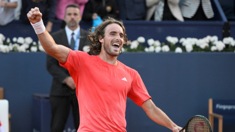 Tsitsipas roza la eliminaci&oacute;n ante Facundo D&iacute;az en Barcelona
