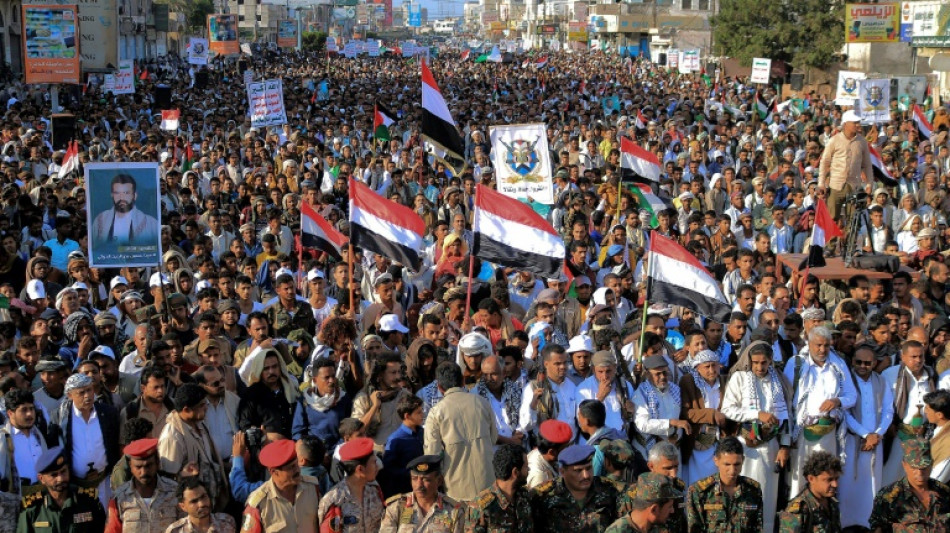 EEUU lanza nuevos bombardeos contra rebeldes hut&iacute;es en Yemen