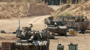 Palestinos fogem em massa da Cidade de Gaza, alvo de ofensiva israelense