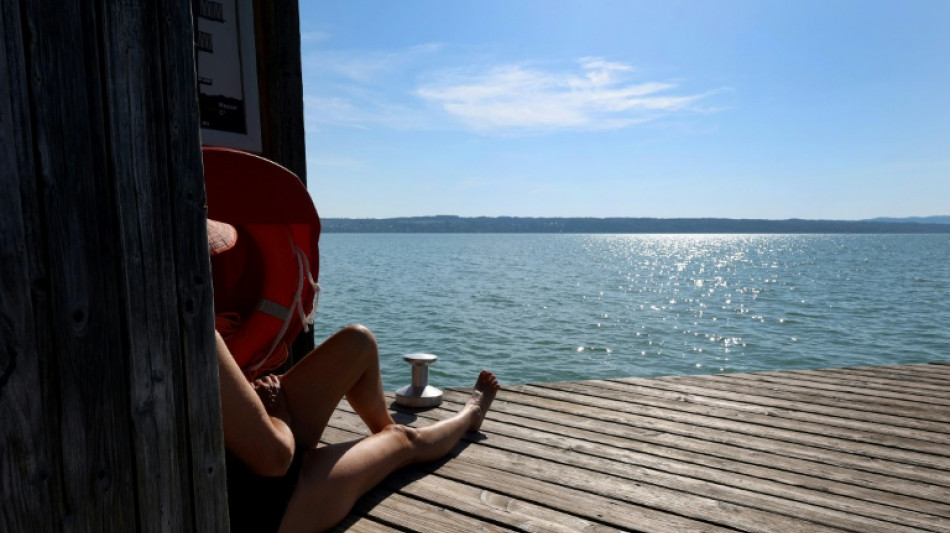  Umfrage: Menschen in Deutschland bleiben trotz hoher Treibstoffpreise bei Urlaubspl&auml;nen 