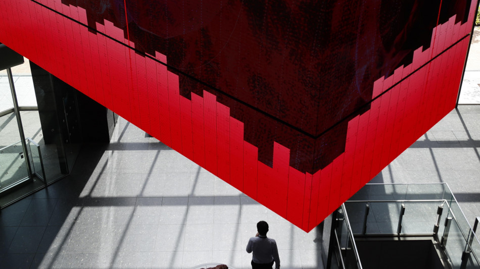 Borsa: Asia da record, fiducia su tregua in Iran, Tokyo +2,53%