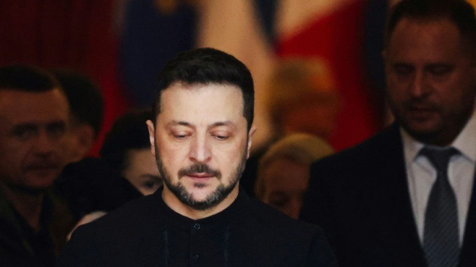 Zelensky prop&otilde;e tr&eacute;gua no c&eacute;u e mar e diz querer 'consertar as coisas' com Trump