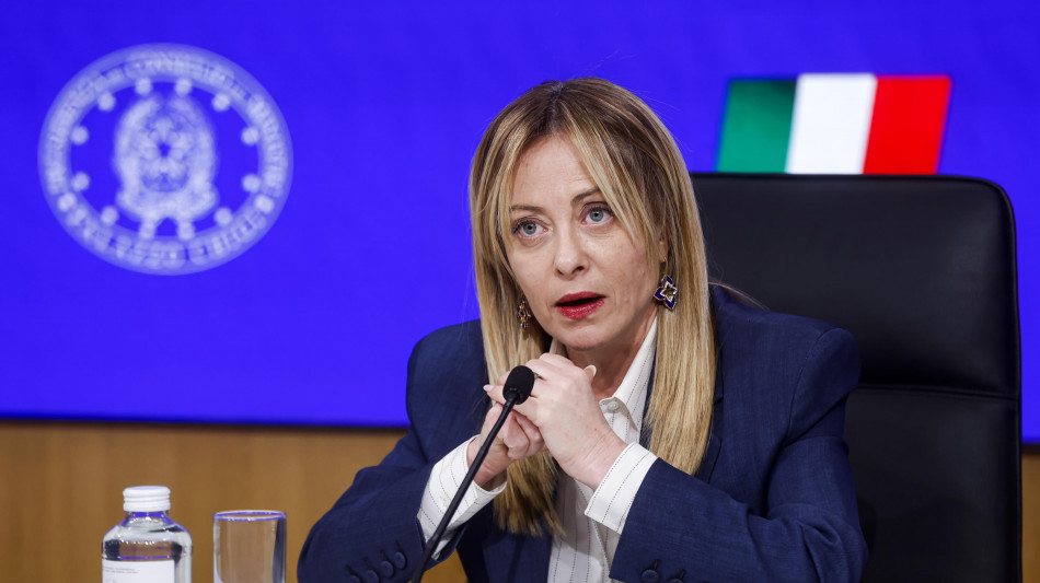 Meloni, 'dobbiamo assicurarci che l'Iran non si possa dotare dell'arma nucleare'