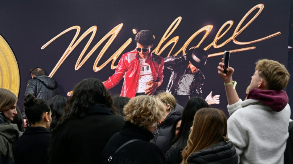  'Jacksonmania' toma conta de Berlim na estreia mundial de 'Michael' 