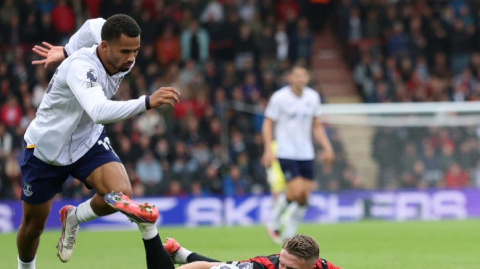 Man City agree deal for Everton's Ndiaye