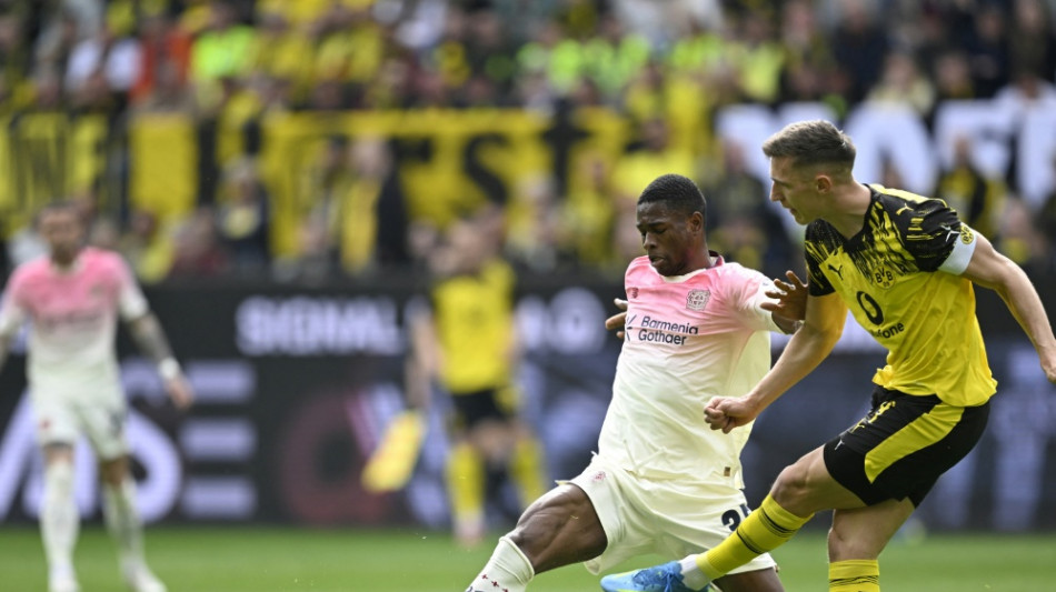  Leverkusen siegt bei schwachem BVB 