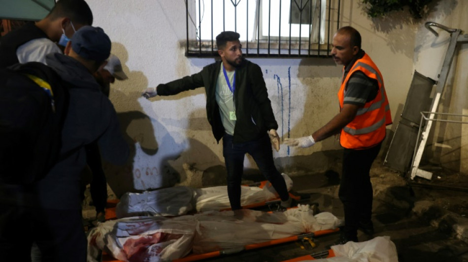 Les Palestiniens accusent Isra&euml;l d'avoir bombard&eacute; un centre de d&eacute;plac&eacute;s