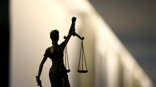 "Versklavt": Lange Haft wegen Vergewaltigung und Missbrauchs von Stieft&ouml;chtern