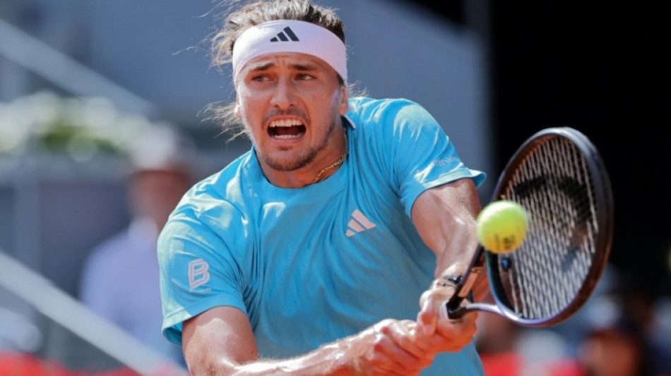 Zverev gana al argentino Navone y avanza a tercera ronda en Madrid 
