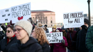 Etats-Unis: week-end de protestations apr&egrave;s la mort d'une femme tu&eacute;e par la police de l'immigration