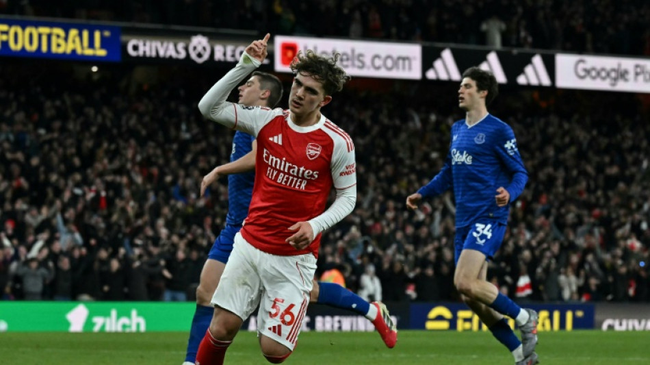  Arsenal vence Everton (1-0) e acelera rumo ao t&iacute;tulo; City n&atilde;o consegue seguir ritmo 