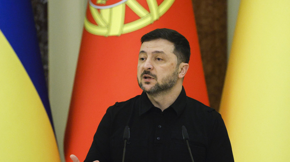 Zelensky, 'prima di Trump far&ograve; tappa in Canada e sentir&ograve; gli europei'