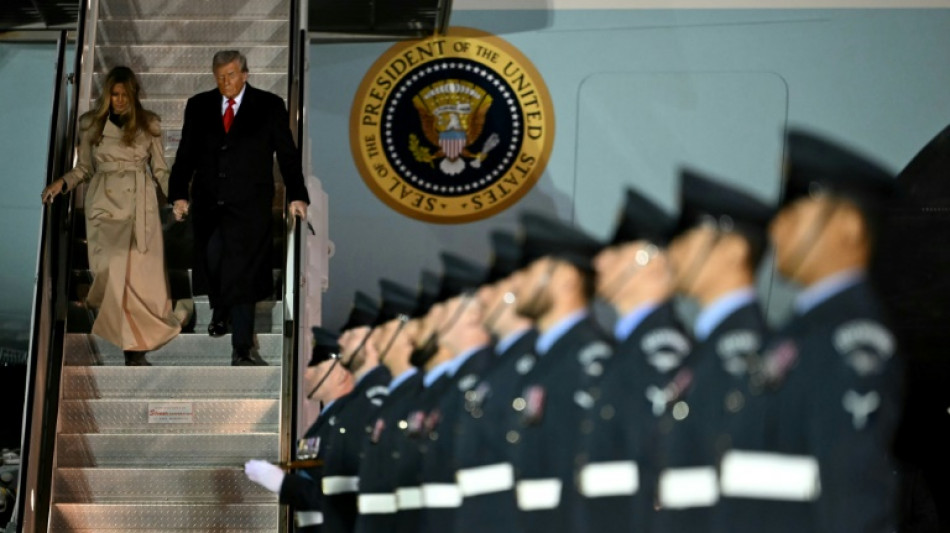  Britain rolls out royal red carpet for Trump's state visit 