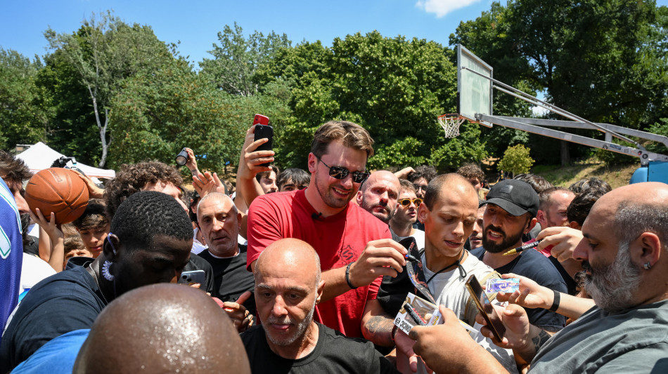  Doncic da San Lorenzo al Campidoglio, incontro col sindaco 