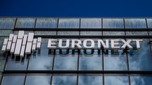 Borsa: l'Europa tiene in attesa di Wall Street, Milano +0,1%