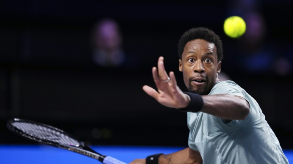 Masters 1000 de Paris: revigor&eacute; mais fatigu&eacute;, Monfils s'avance prudent