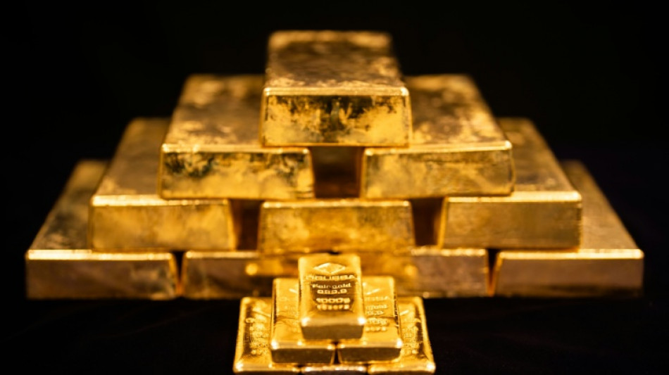  Dutch shift 86 tonnes of gold from US, Canada to UK 