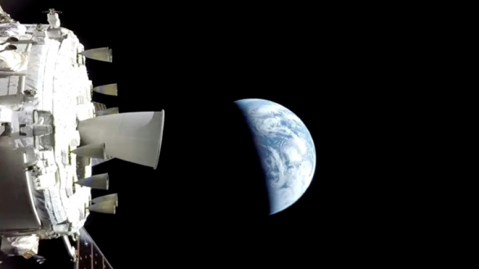  Artemis II lunar mission draws flood of conspiracy theories 