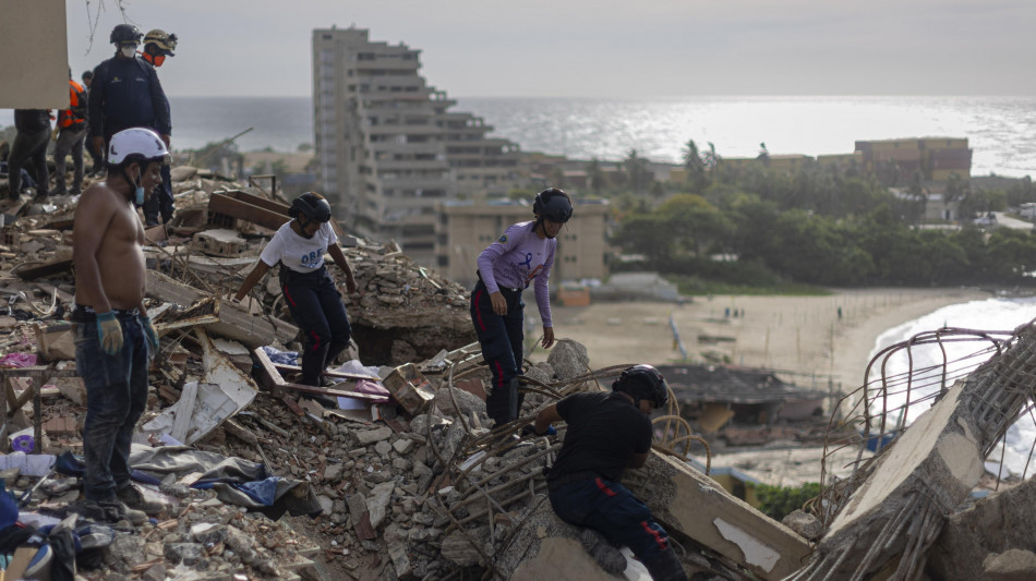  Sale a oltre 4mila morti il bilancio dei terremoti in Venezuela 