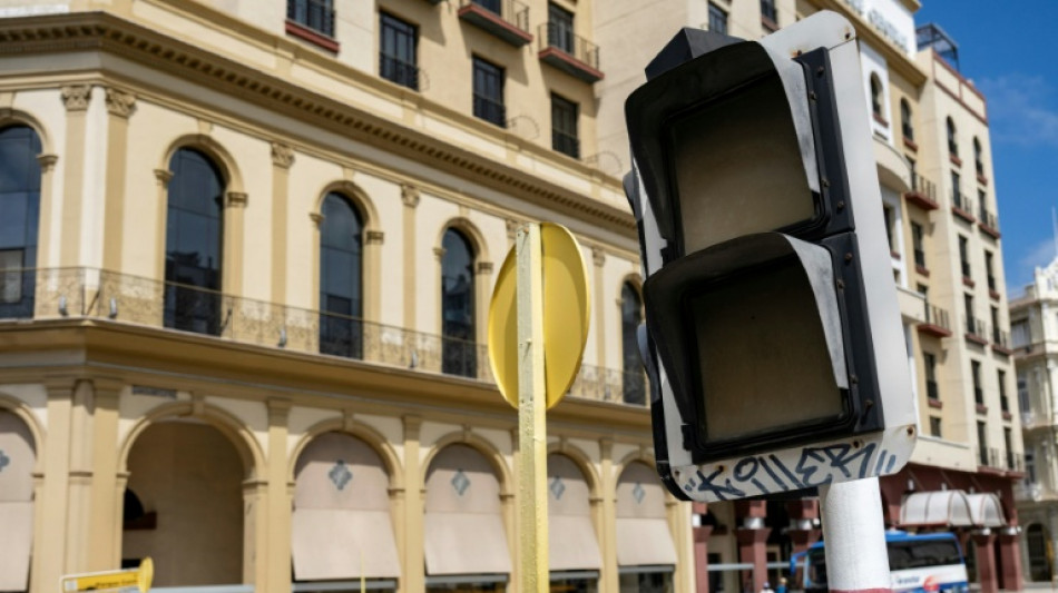  Dos tercios de Cuba, incluida La Habana, afectados por un apag&oacute;n masivo 