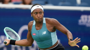 Gauff &eacute; eliminada na estreia em Cincinnati; Sabalenka e Zverev vencem