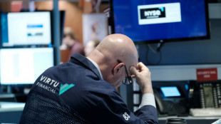Wall Street finit en ordre dispers&eacute;, le pessimisme emp&ecirc;che un rebond