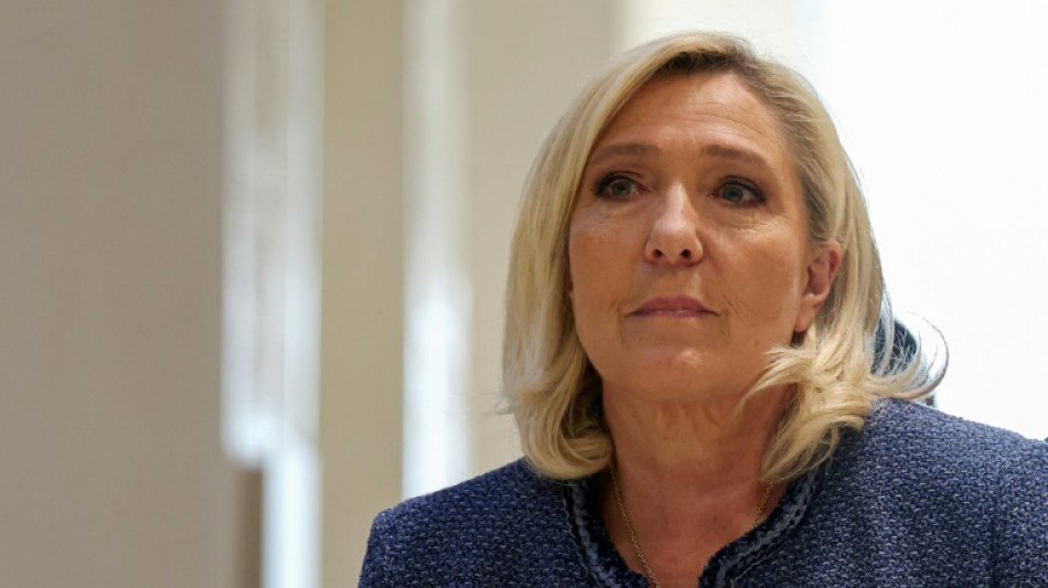 Pariser Gericht: Rechtspopulistin Le Pen darf nicht bei Präsidentenwahl antreten
