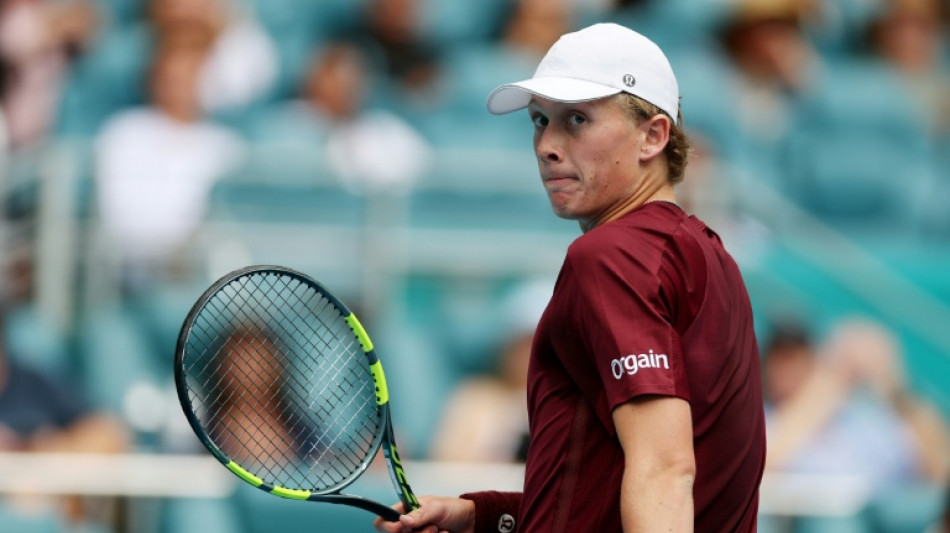  Quinn ousts 11th seed Ruud at rain-hit Miami Open 