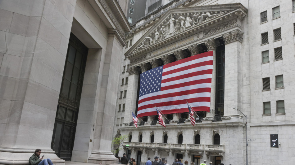 Wall Street apre in calo, Dj -0,51%, Nasdaq -0,54%