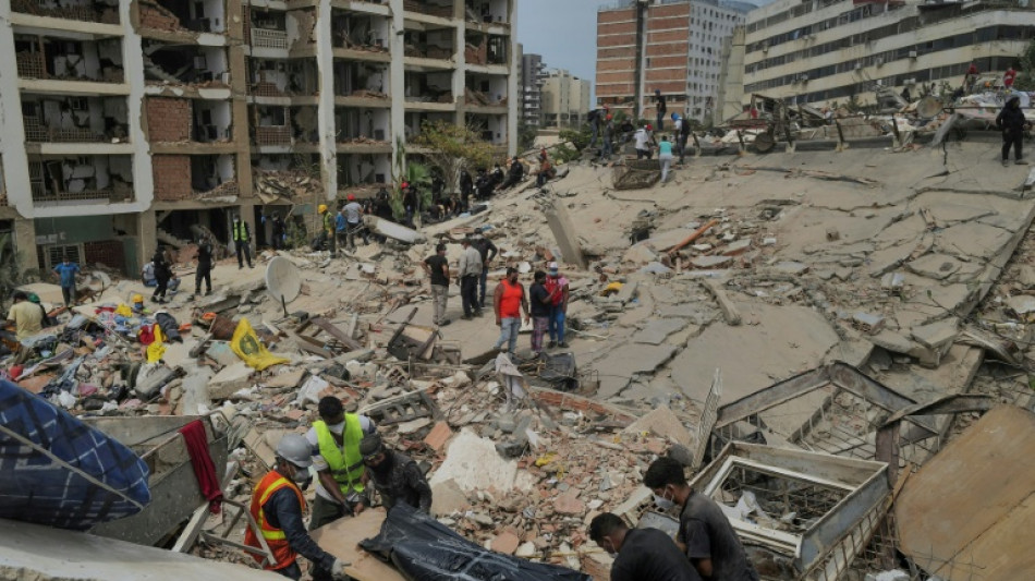  US races to reopen Venezuela port for aid after twin quakes 
