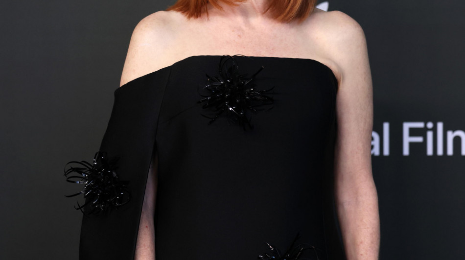  Julianne Moore ricever&agrave; il premio Women In Motion 2026 a Cannes 