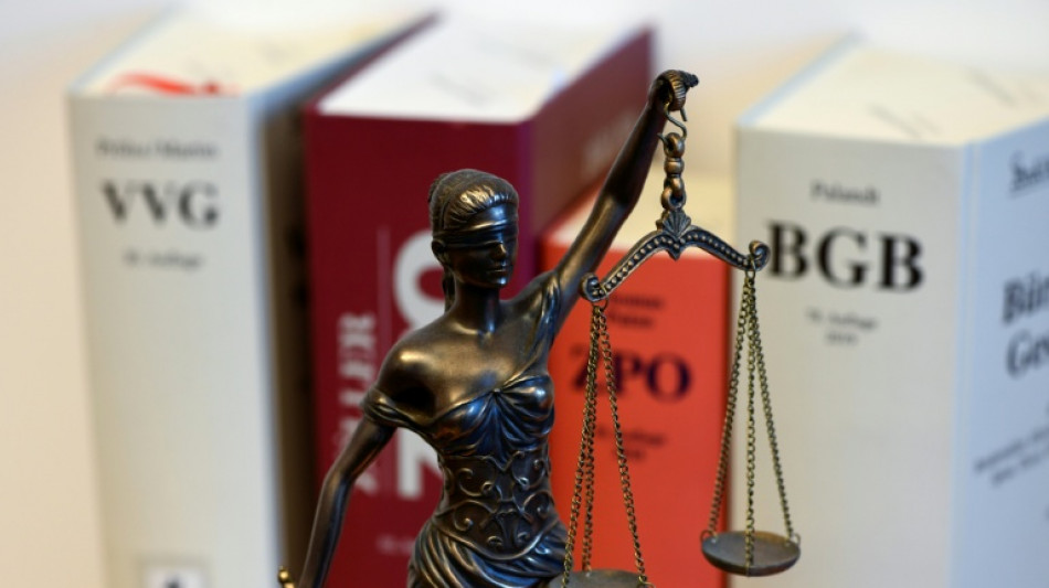 Landgericht Koblenz: Fr&uuml;here Partner m&uuml;ssen Hund nach Trennung ersteigern