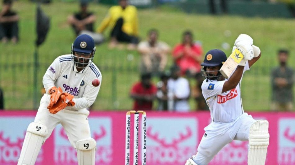 India close in on win despite Sri Lanka fightback in second Test