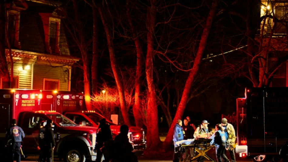  Ataque a tiros em universidade dos EUA deixa dois mortos e vários feridos 