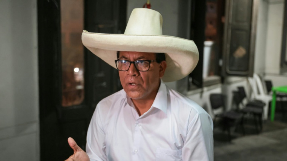 Left-wing radical 'confident' after late surge in Peru presidential poll