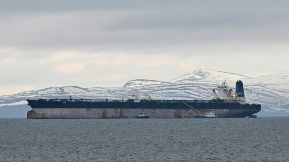 Reino Unido autoriza interceptar nav&iacute;os de la "flota fantasma" rusa en sus aguas territoriales