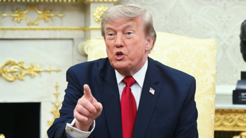  Trump tells immigration agents to resume traffic stops despite killings 