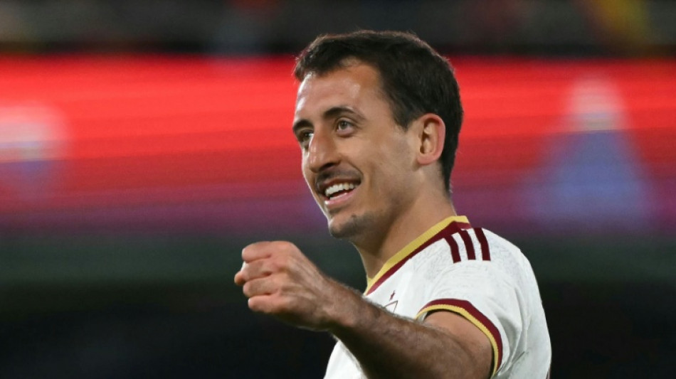  Mikel Oyarzabal, el "serial killer" de una Espa&ntilde;a lanzada 