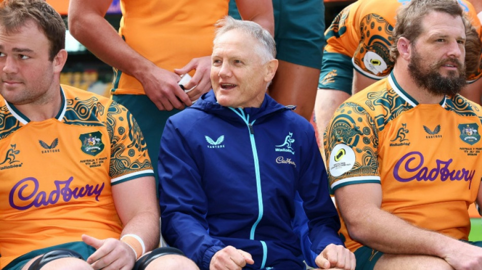  Australia coach Schmidt 'nervous and a little bit lost" ahead of final Test 
