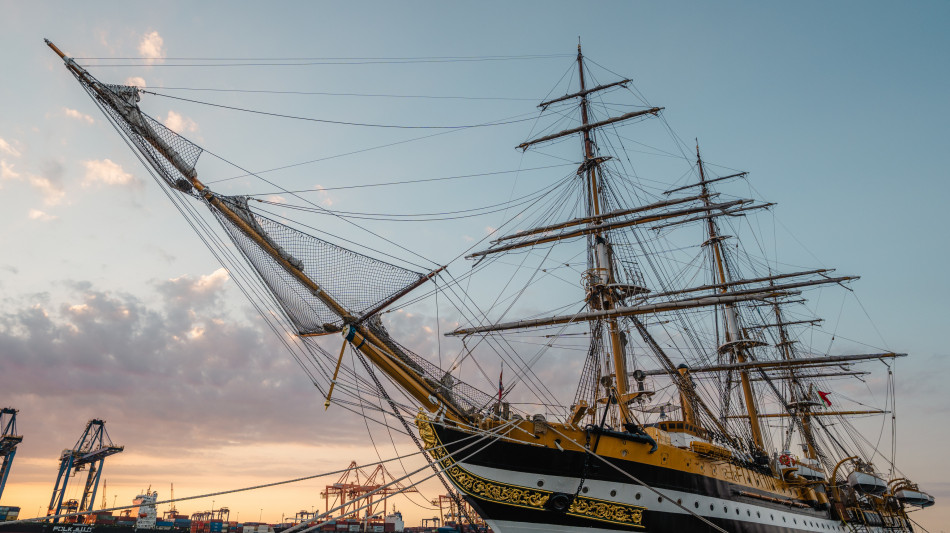 L'Amerigo Vespucci &egrave; a Gedda, al via 33/ma tappa tour mondiale