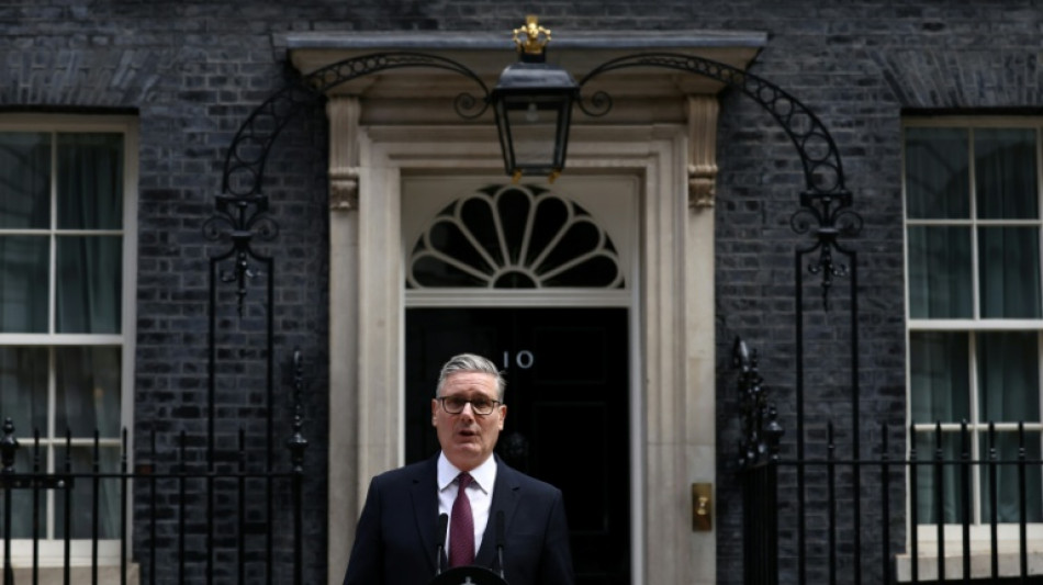  Britischer Premier Starmer tritt zur&uuml;ck - Burnham als Nachfolger in den Startl&ouml;chern 
