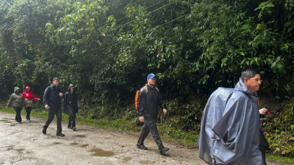 Acuerdo en Per&uacute; pone fin a protestas que afectaron turismo en Machu Picchu  