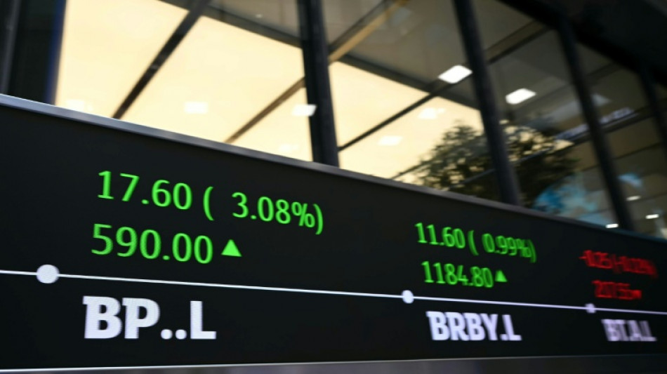  Les Bourses europ&eacute;ennes terminent la semaine dans le rouge 