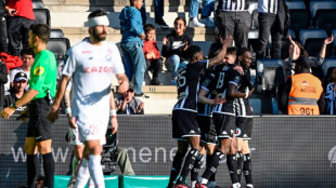 Ligue 1 strugglers Angers claim first win since September