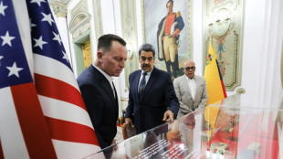Avi&atilde;o com primeiro grupo de deportados dos EUA chega &agrave; Venezuela