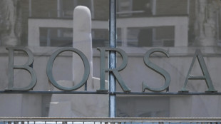 Borsa: Milano chiude in ribasso, -0,31%