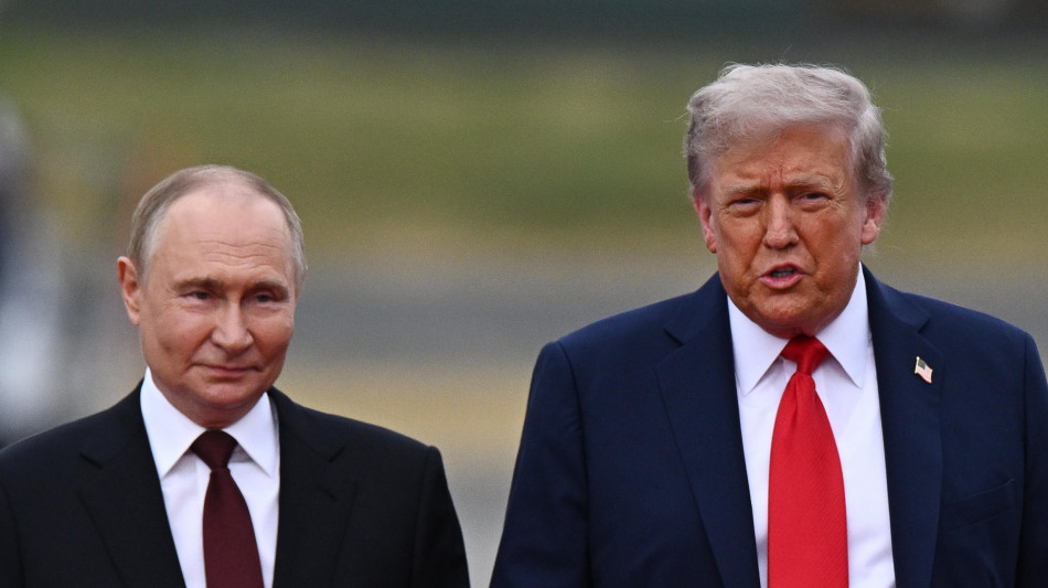 Mosca: Non urgente vertice Putin-Trump, lavorare su Ucraina