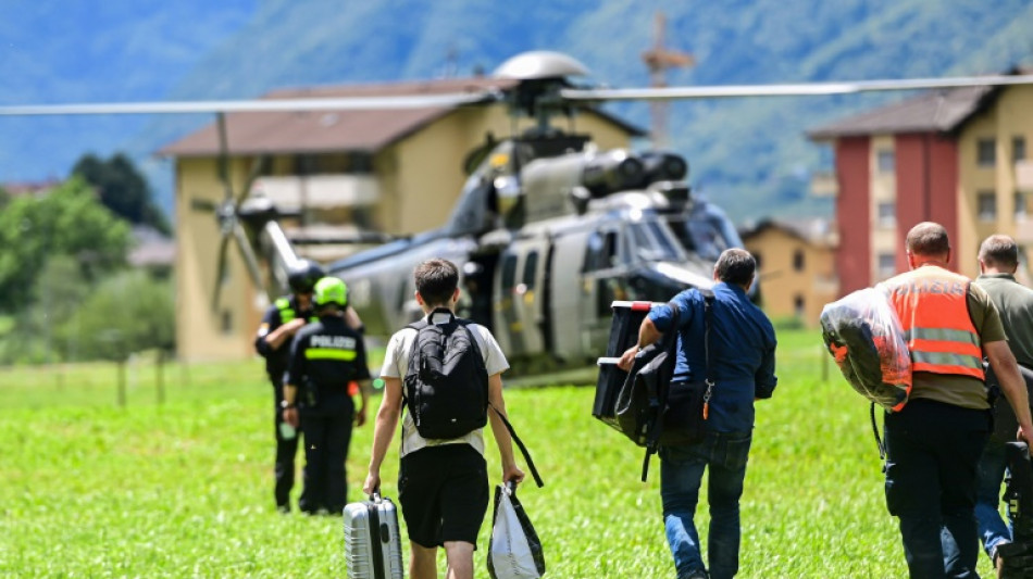 Trois personnes toujours disparues apr&egrave;s de fortes crues en Suisse